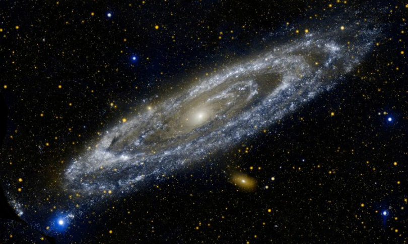 NASA_AndromedaGalex_900