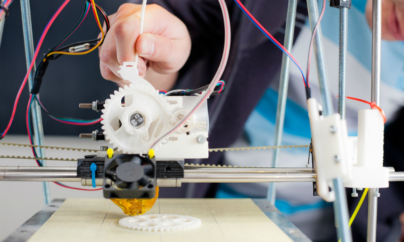 Tomas_Mikula_3DPrinting_shutterstock.jpg