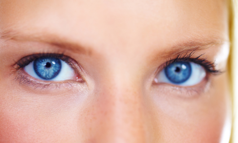 Yuri_Arcurs_Stare_shutterstock