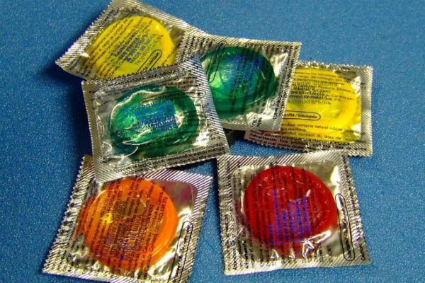 condoms-hiv